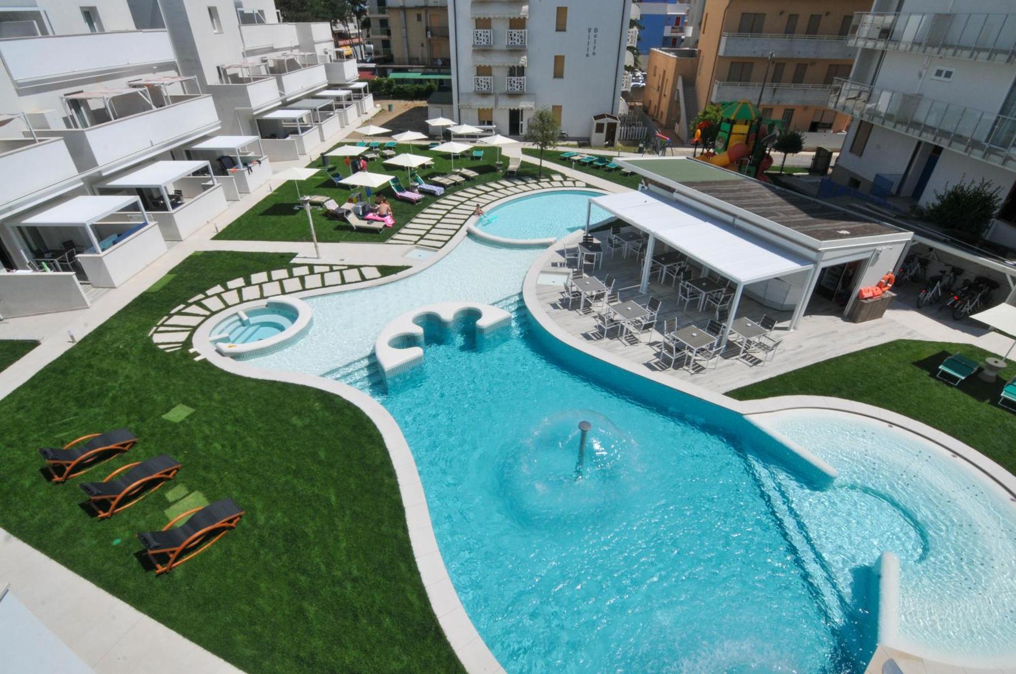 Marina Palace Hotel 4 Stelle S كاوْرلي المظهر الخارجي الصورة